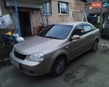 Бежевый Шевроле Лачетти, объемом двигателя 1.8 л и пробегом 300 тыс. км за 5500 $, фото 1 на Automoto.ua