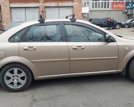 Бежевый Шевроле Лачетти, объемом двигателя 1.6 л и пробегом 326 тыс. км за 3650 $, фото 1 на Automoto.ua