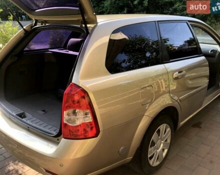 Бежевый Шевроле Лачетти, объемом двигателя 1.8 л и пробегом 294 тыс. км за 4500 $, фото 1 на Automoto.ua