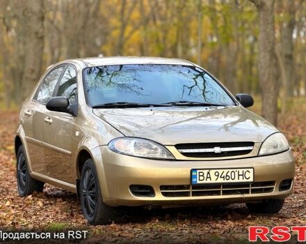 Бежевий Шевроле Лачетті, об'ємом двигуна 1.6 л та пробігом 215 тис. км за 3999 $, фото 1 на Automoto.ua