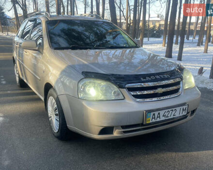 Бежевий Шевроле Лачетті, об'ємом двигуна 1.8 л та пробігом 200 тис. км за 3400 $, фото 1 на Automoto.ua