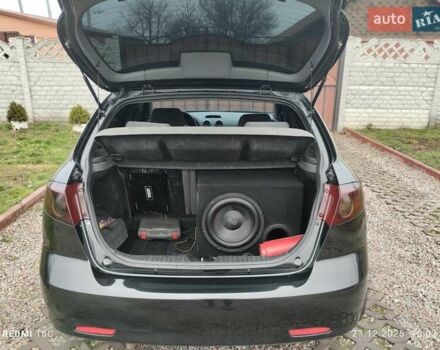 Черный Шевроле Лачетти, объемом двигателя 1.6 л и пробегом 250 тыс. км за 4200 $, фото 3 на Automoto.ua