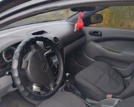 Черный Шевроле Лачетти, объемом двигателя 1.6 л и пробегом 244 тыс. км за 3600 $, фото 2 на Automoto.ua