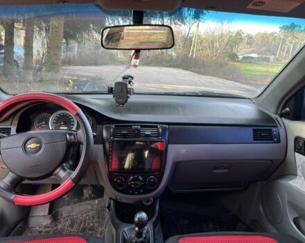 Черный Шевроле Лачетти, объемом двигателя 1.6 л и пробегом 220 тыс. км за 3300 $, фото 6 на Automoto.ua