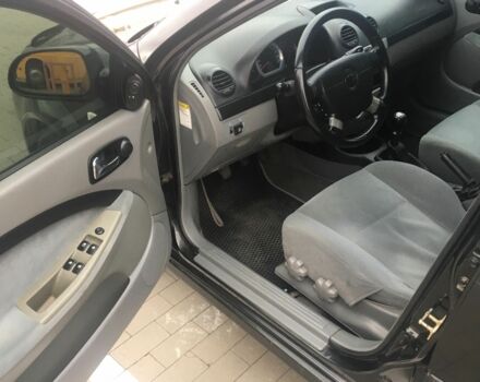 Черный Шевроле Лачетти, объемом двигателя 1.6 л и пробегом 270 тыс. км за 3500 $, фото 5 на Automoto.ua