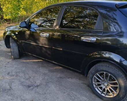 Черный Шевроле Лачетти, объемом двигателя 1.6 л и пробегом 480 тыс. км за 3800 $, фото 2 на Automoto.ua