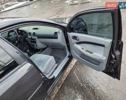 Черный Шевроле Лачетти, объемом двигателя 1.6 л и пробегом 232 тыс. км за 4700 $, фото 16 на Automoto.ua