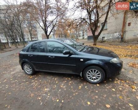 Черный Шевроле Лачетти, объемом двигателя 1.8 л и пробегом 267 тыс. км за 3500 $, фото 2 на Automoto.ua