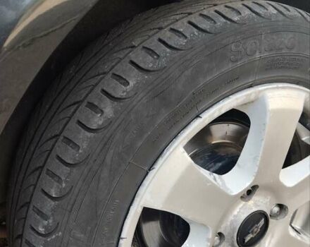 Черный Шевроле Лачетти, объемом двигателя 1.8 л и пробегом 268 тыс. км за 4400 $, фото 2 на Automoto.ua