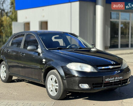 Черный Шевроле Лачетти, объемом двигателя 1.8 л и пробегом 252 тыс. км за 5199 $, фото 1 на Automoto.ua