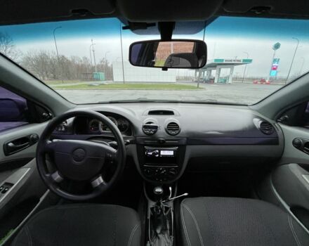 Черный Шевроле Лачетти, объемом двигателя 1.6 л и пробегом 320 тыс. км за 4000 $, фото 6 на Automoto.ua