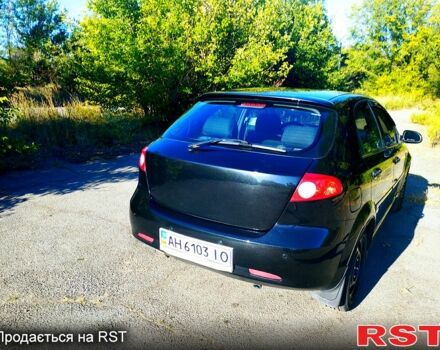 Черный Шевроле Лачетти, объемом двигателя 1.8 л и пробегом 233 тыс. км за 3200 $, фото 8 на Automoto.ua