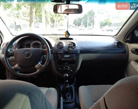 Черный Шевроле Лачетти, объемом двигателя 1.6 л и пробегом 284 тыс. км за 3700 $, фото 6 на Automoto.ua