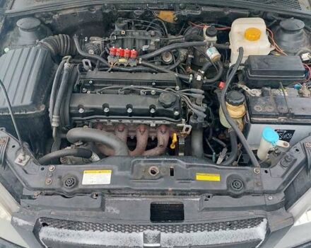 Черный Шевроле Лачетти, объемом двигателя 1.6 л и пробегом 200 тыс. км за 2999 $, фото 6 на Automoto.ua