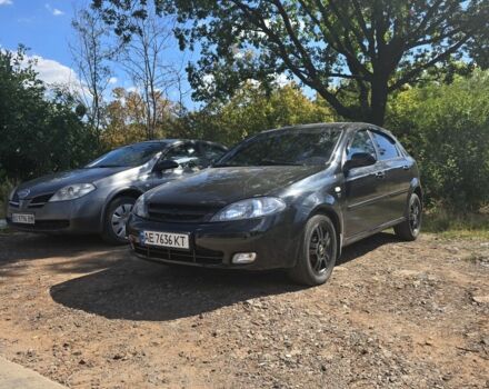 Черный Шевроле Лачетти, объемом двигателя 1.8 л и пробегом 242 тыс. км за 4999 $, фото 1 на Automoto.ua