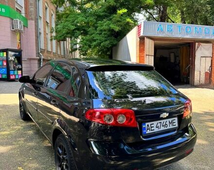 Черный Шевроле Лачетти, объемом двигателя 1.8 л и пробегом 270 тыс. км за 4000 $, фото 2 на Automoto.ua