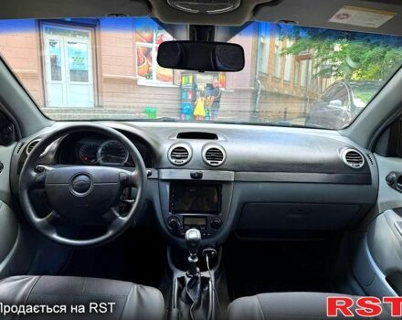 Черный Шевроле Лачетти, объемом двигателя 1.8 л и пробегом 270 тыс. км за 4000 $, фото 1 на Automoto.ua