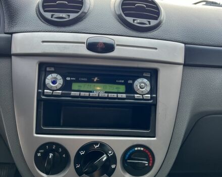 Черный Шевроле Лачетти, объемом двигателя 1.6 л и пробегом 270 тыс. км за 3700 $, фото 11 на Automoto.ua