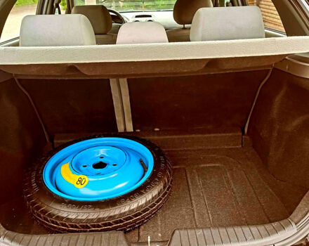 Черный Шевроле Лачетти, объемом двигателя 1.6 л и пробегом 189 тыс. км за 4500 $, фото 10 на Automoto.ua