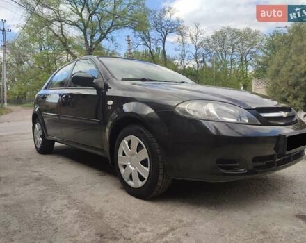 Чорний Шевроле Лачетті, об'ємом двигуна 1.6 л та пробігом 189 тис. км за 4500 $, фото 2 на Automoto.ua