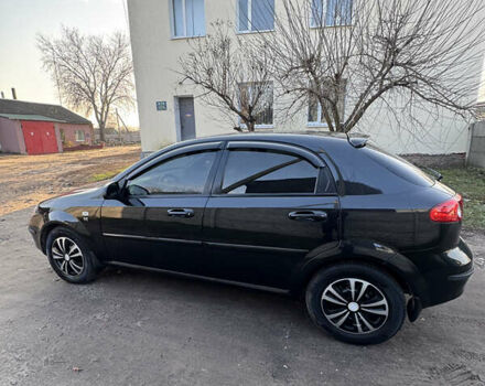 Черный Шевроле Лачетти, объемом двигателя 1.6 л и пробегом 209 тыс. км за 3850 $, фото 4 на Automoto.ua