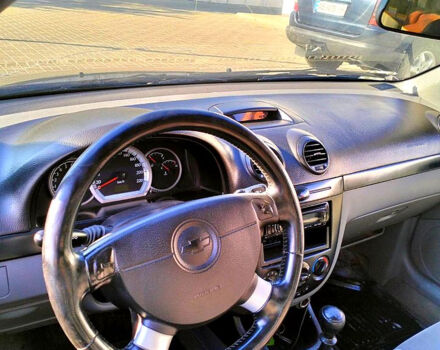 Черный Шевроле Лачетти, объемом двигателя 1.6 л и пробегом 180 тыс. км за 3500 $, фото 3 на Automoto.ua