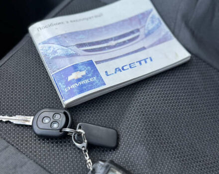 Черный Шевроле Лачетти, объемом двигателя 1.6 л и пробегом 209 тыс. км за 3850 $, фото 38 на Automoto.ua