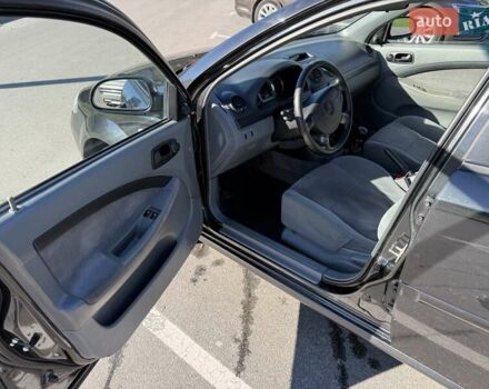 Черный Шевроле Лачетти, объемом двигателя 1.6 л и пробегом 140 тыс. км за 4300 $, фото 6 на Automoto.ua