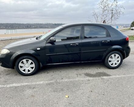 Черный Шевроле Лачетти, объемом двигателя 1.6 л и пробегом 270 тыс. км за 3700 $, фото 4 на Automoto.ua