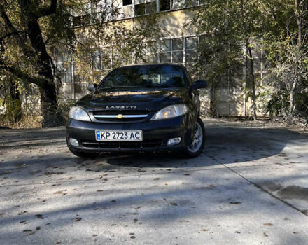 Черный Шевроле Лачетти, объемом двигателя 1.6 л и пробегом 334 тыс. км за 3899 $, фото 2 на Automoto.ua