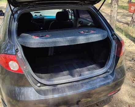 Черный Шевроле Лачетти, объемом двигателя 1.6 л и пробегом 203 тыс. км за 4000 $, фото 11 на Automoto.ua