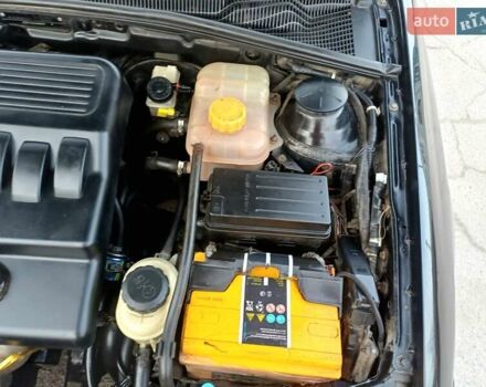 Черный Шевроле Лачетти, объемом двигателя 1.6 л и пробегом 148 тыс. км за 4500 $, фото 9 на Automoto.ua