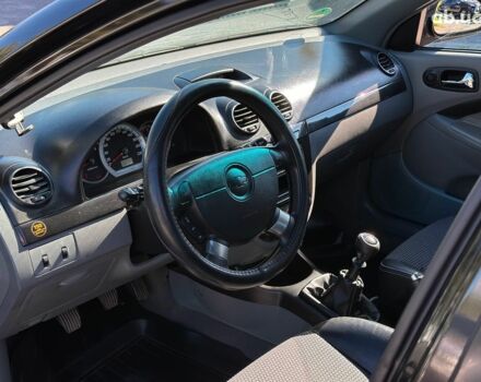 Черный Шевроле Лачетти, объемом двигателя 1.8 л и пробегом 146 тыс. км за 4990 $, фото 25 на Automoto.ua