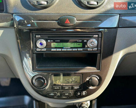 Черный Шевроле Лачетти, объемом двигателя 1.8 л и пробегом 146 тыс. км за 4990 $, фото 29 на Automoto.ua