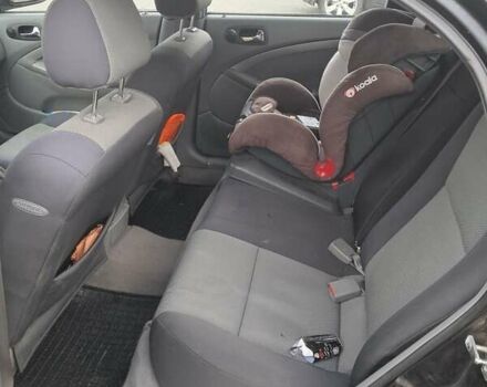 Черный Шевроле Лачетти, объемом двигателя 1.8 л и пробегом 200 тыс. км за 3300 $, фото 11 на Automoto.ua