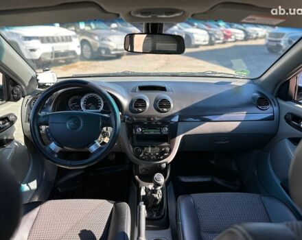 Черный Шевроле Лачетти, объемом двигателя 1.8 л и пробегом 146 тыс. км за 4990 $, фото 18 на Automoto.ua