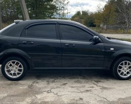 Черный Шевроле Лачетти, объемом двигателя 1.8 л и пробегом 205 тыс. км за 4900 $, фото 4 на Automoto.ua
