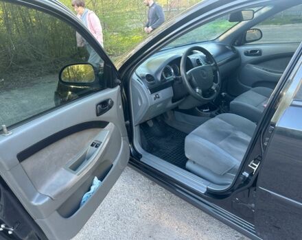 Черный Шевроле Лачетти, объемом двигателя 1.6 л и пробегом 153 тыс. км за 4199 $, фото 4 на Automoto.ua