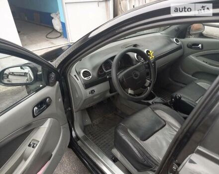 Чорний Шевроле Лачетті, об'ємом двигуна 1.6 л та пробігом 270 тис. км за 3300 $, фото 3 на Automoto.ua