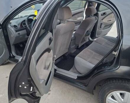 Черный Шевроле Лачетти, объемом двигателя 1.6 л и пробегом 217 тыс. км за 4000 $, фото 11 на Automoto.ua