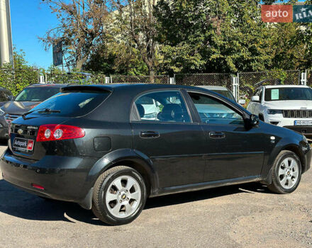 Черный Шевроле Лачетти, объемом двигателя 1.8 л и пробегом 146 тыс. км за 4990 $, фото 2 на Automoto.ua