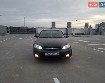 Черный Шевроле Лачетти, объемом двигателя 1.6 л и пробегом 217 тыс. км за 4000 $, фото 2 на Automoto.ua