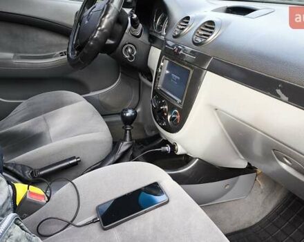 Черный Шевроле Лачетти, объемом двигателя 1.6 л и пробегом 251 тыс. км за 3500 $, фото 17 на Automoto.ua