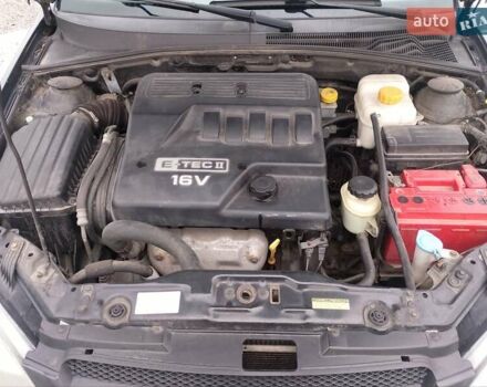 Черный Шевроле Лачетти, объемом двигателя 1.6 л и пробегом 210 тыс. км за 3200 $, фото 6 на Automoto.ua