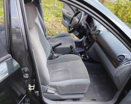 Черный Шевроле Лачетти, объемом двигателя 1.6 л и пробегом 177 тыс. км за 2500 $, фото 9 на Automoto.ua