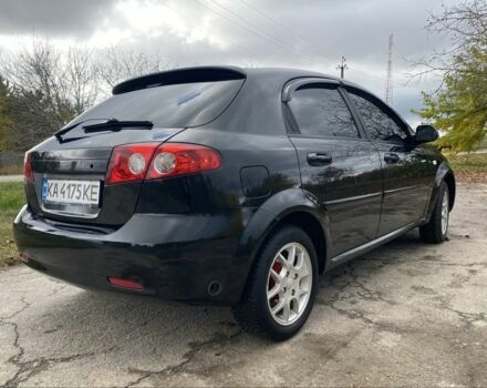 Черный Шевроле Лачетти, объемом двигателя 1.8 л и пробегом 205 тыс. км за 4900 $, фото 5 на Automoto.ua