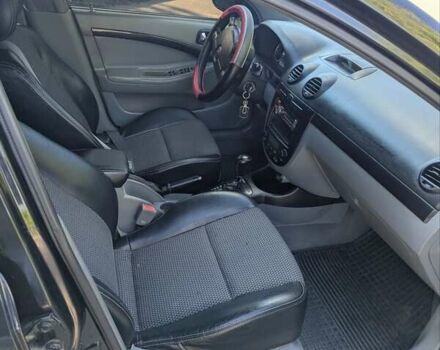 Черный Шевроле Лачетти, объемом двигателя 1.8 л и пробегом 134 тыс. км за 6450 $, фото 20 на Automoto.ua