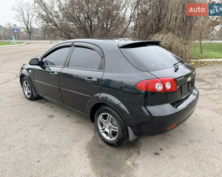 Черный Шевроле Лачетти, объемом двигателя 1.6 л и пробегом 50 тыс. км за 6100 $, фото 4 на Automoto.ua