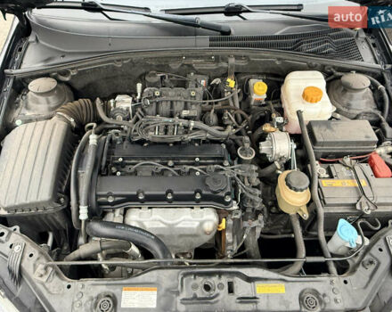 Черный Шевроле Лачетти, объемом двигателя 1.6 л и пробегом 50 тыс. км за 6100 $, фото 13 на Automoto.ua