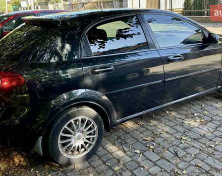 Черный Шевроле Лачетти, объемом двигателя 1.8 л и пробегом 142 тыс. км за 7400 $, фото 4 на Automoto.ua